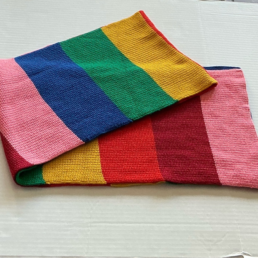 KURT GEIGER LONDON Rainbow Scarf - Picture 9 of 10